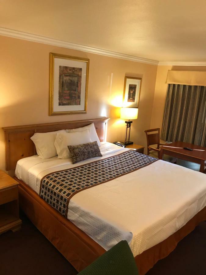 Sands Motel Riverside Kültér fotó