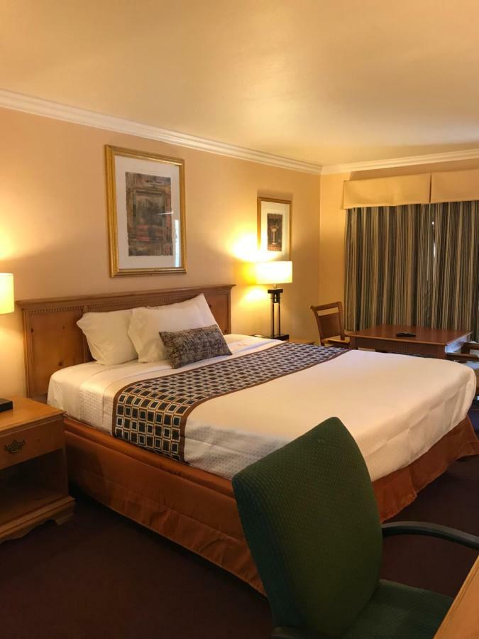 Sands Motel Riverside Kültér fotó